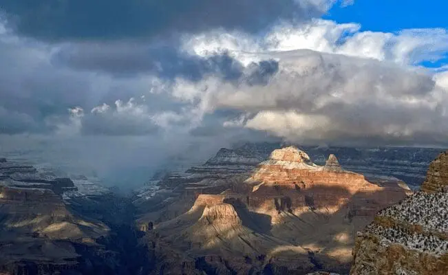 Picture of grand canyon